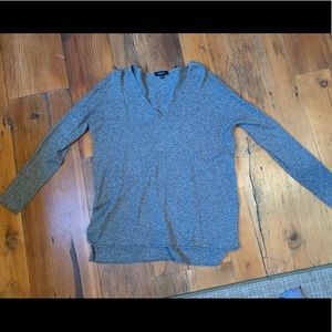 BABATON V-Neck Sweater